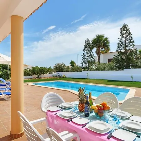 Sleeps 6 Pool Air Con Wifi فيلة *
