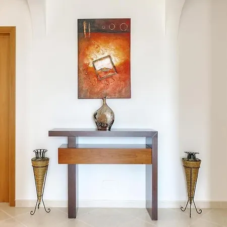 Villa Sleeps 6 Pool Air Con Wifi Sesmarias